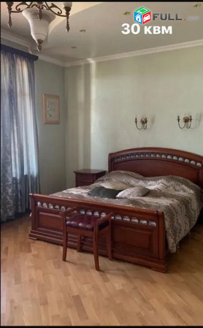 AK7001  Երեք հարկանի քարե տուն, Թամրուչի Ավանում, 1500 ք.մ., 3+ սանհանգույց, եվրովերանորոգված