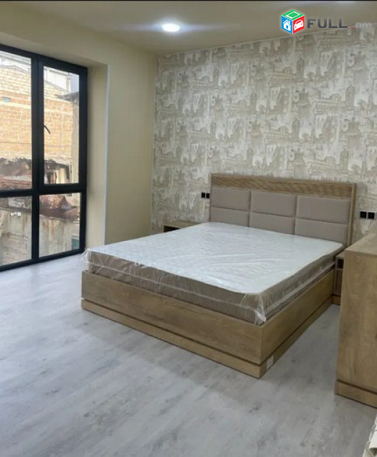 AK7067  Երկու հարկանի քարե թաունհաուզ Նոր Արեշի 19-րդ փողոցում Էրեբունիում, 100 ք.մ., 2 սանհանգույց