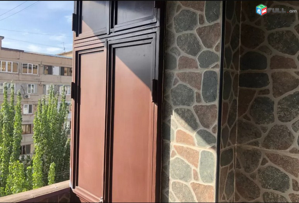 AK7074  Վարձով 2 սենյականոց բնակարան  Եզնիկ Կողբացու փողոցում