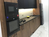 AK8001  Վարձով 2 սենյականոց բնակարան  Պարոնյան փողոցում