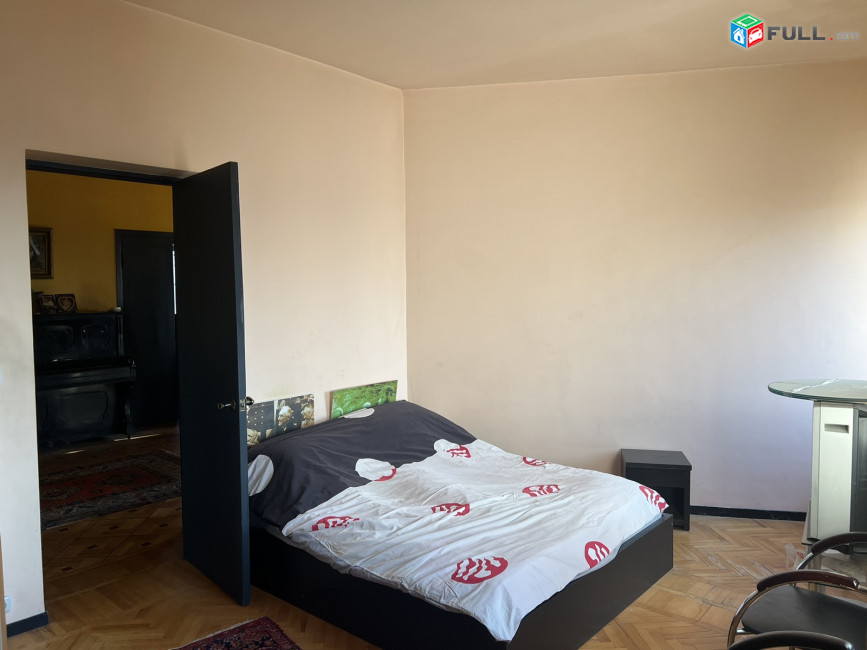 AK8015  Երկու հարկանի քարե տուն, Նորք-Մարաշ վարչական շրջան Նորք Մարաշում