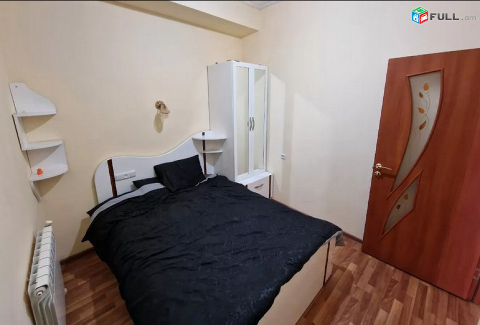 AK8039  Վարձով 3 սենյականոց բնակարան  Վահան Տերյանի փողոցում