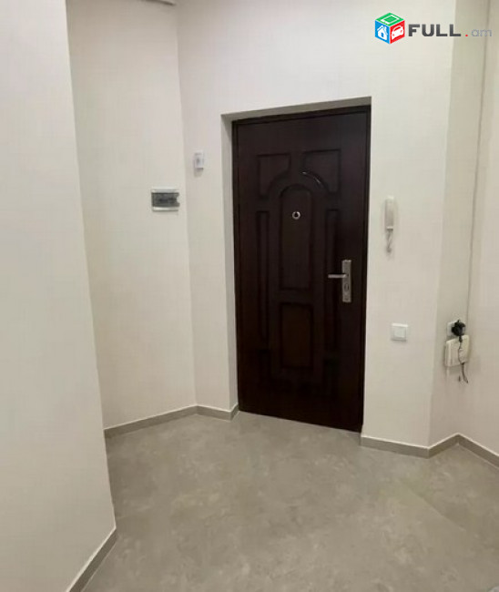 AK8053  Վարձով 3 սենյականոց բնակարան նորակառույց շենքում  Նալբանդյան փողոցում