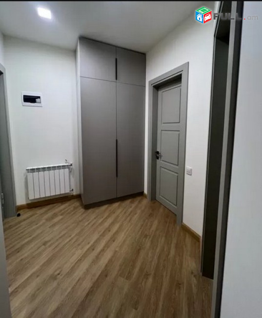 AK9025   Վարձով 2 սենյականոց բնակարան Ալեք Մանուկյանի փողոցում