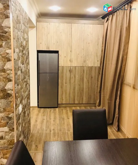 AK9039  Վարձով 2  սենյականոց բնակարան Վաղարշ Վաղարշյան փողոցում 