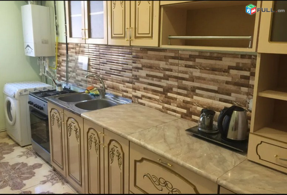 AK9045 Վարձով 3 սենյականոց բնակարան Նար–Դոսի փողոցում