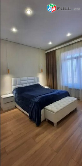 AK9053 Երեք հարկանի թաունհաուզ, Պետրոս Դուրյան թաղամասի 2-րդ փողոցում