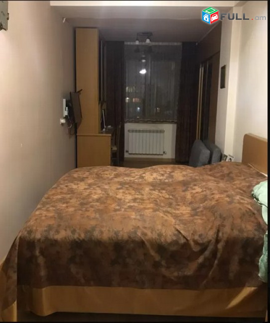 AK9055  Վարձով 3 սենյականոց բնակարան  նորակառույց շենքում Վիկտոր Համբարձումյան փողոցում