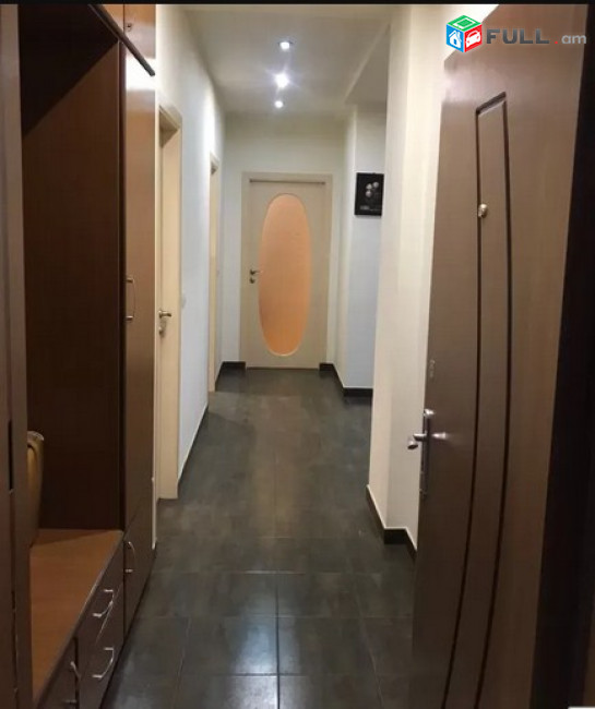 AK9055  Վարձով 3 սենյականոց բնակարան  նորակառույց շենքում Վիկտոր Համբարձումյան փողոցում