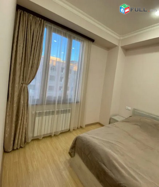 AK9056   Վարձով 3 սենյականոց բնակարան նորակառույց շենքում Նիկողայոս Ադոնցի փողոցում
