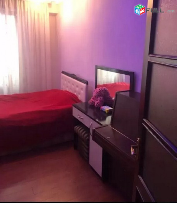 AK9060 Վարձով 3 սենյականոց բնակարան Գյուլբենկյան փողոցում
