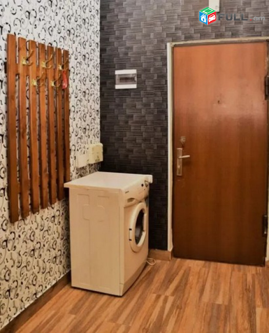 AK9070  Վարձով 2 սենյականոց բնակարան  Արգիշտի փողոցում  նորակառույց շենքում 