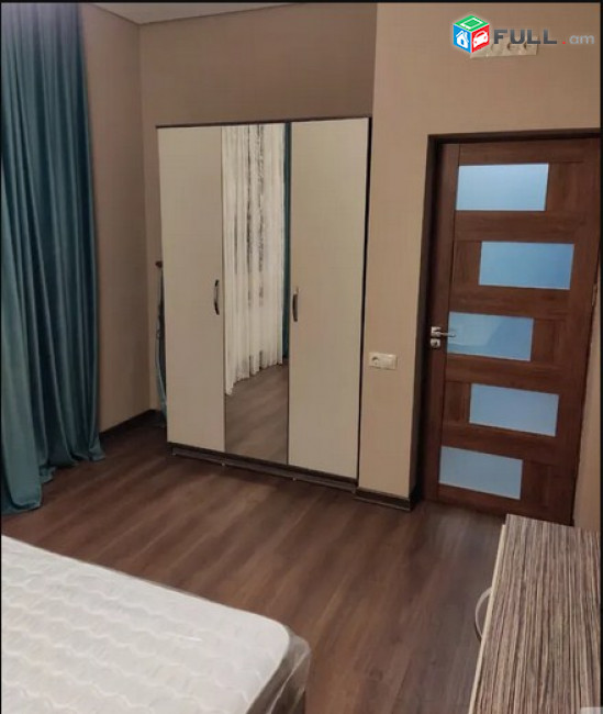 AK10011  Վարձով 3 սենյականոց բնակարան Տիգրան Պետրոսյան փողոցում