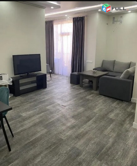 AK10054 Վարձով 2 սենյականոց բնակարան Մովսես Խորենացի փողոցում