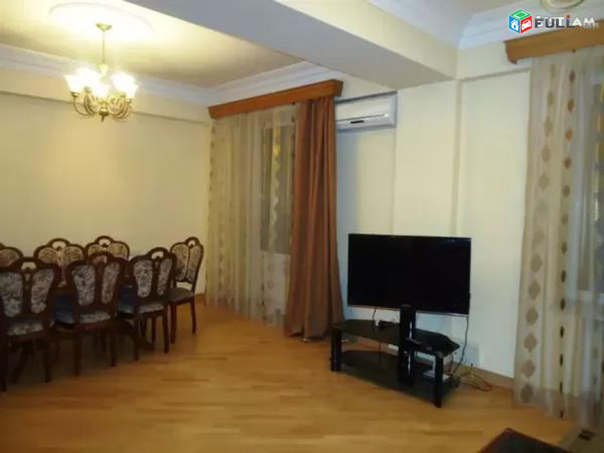 AK10101   Վարձով 4 սենյականոց բնակարան նորակառույց շենքում Դեղատան փողոցում