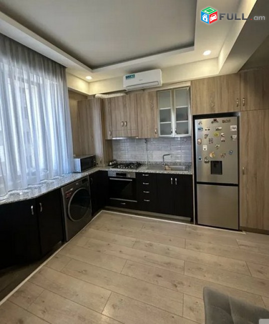 AK10120  Վարձով 3 սենյականոց բնակարան Կոմիտասի պողոտայում