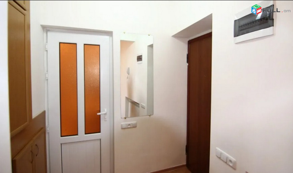 AK10135  Վարձով 2 սենյականոց բնակարան Վարդանանց փողոցում