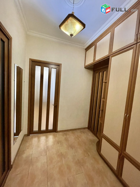 AK10145  Վարձով 2 սենյականոց բնակարան Սայաթ-Նովայի պողոտայում