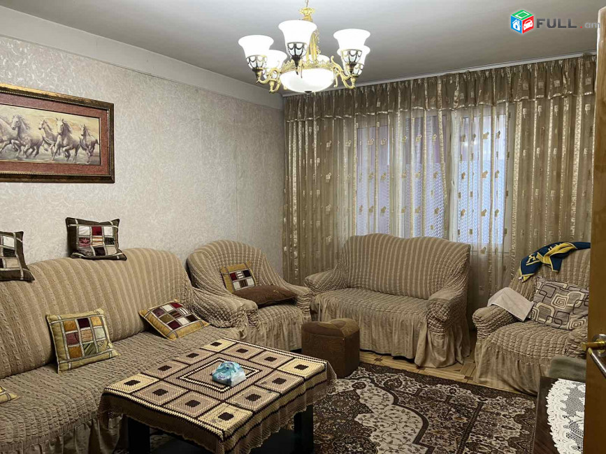 AK10167  Վարձով  5 սենյականոց բնակարան Բրյուսովի փողոցում, 80 ք.մ., կոսմետիկ վերանորոգում