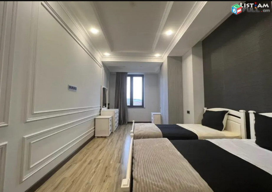 AK10177   Ընդարձակ 4 սենյականոց բնակարան նորակառույց շենքում  Օրբելի եղբայրների փողոցում
