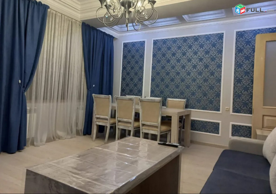AK10198  Վարձով 3 սենյականոց բնակարան նորակառույց շենքում Չեխովի փողոցում