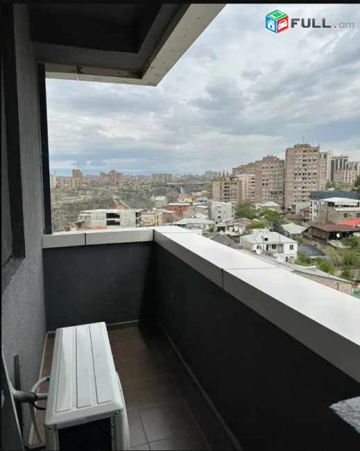 AK10208   Վարձով  3 սենյականոց բնակարան նորակառույց շենքում Քեռու փողոցում