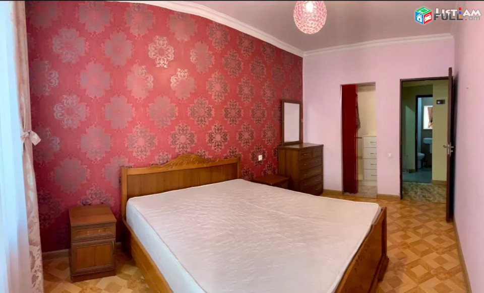AK10218   Վարձով 3 սենյականոց բնակարան Սիսակյան փողոցում  