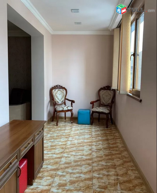AK10218   Վարձով 3 սենյականոց բնակարան Սիսակյան փողոցում  