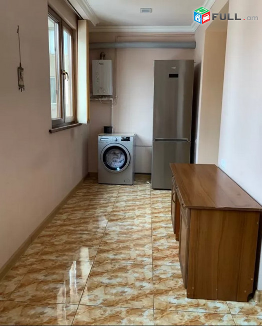 AK10218   Վարձով 3 սենյականոց բնակարան Սիսակյան փողոցում  