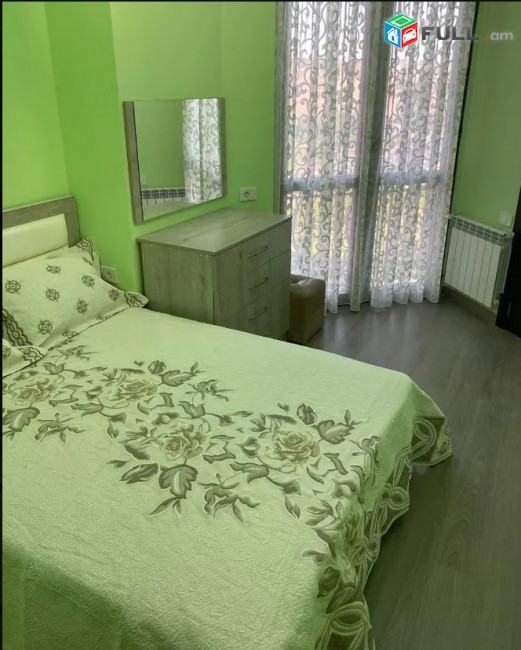 AK10233  Վարձով 2 սենյականոց բնակարան Սասնա Ծռերի փողոցում 
