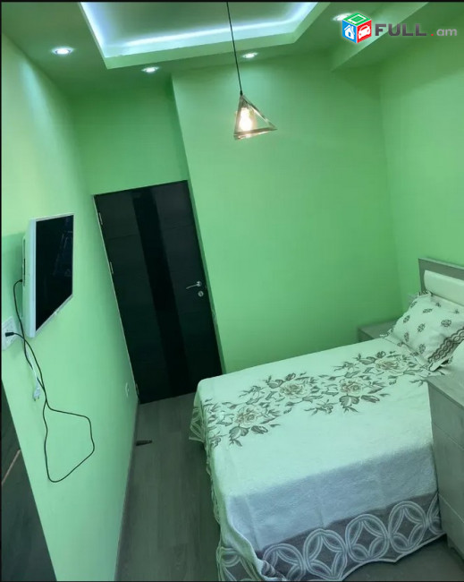 AK10233  Վարձով 2 սենյականոց բնակարան Սասնա Ծռերի փողոցում 
