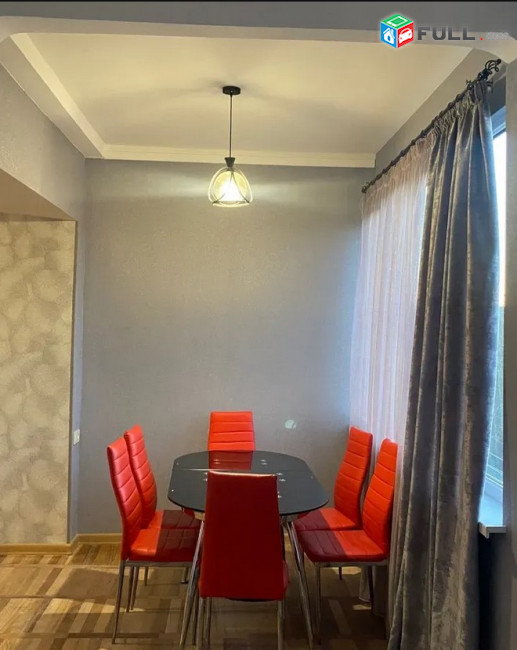 AK10250  Վարձով 2 սենյականոց բնակարան  Արամ Խաչատրյանի փողոցում