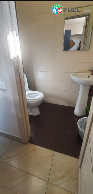 AK10283 Առևտրային տարածք Վաղարշ Վաղարշյան փողոցում Արաբկիրում, 88 ք.մ.