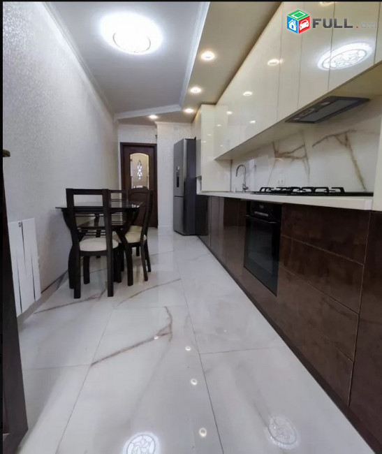 AK10309  Վարձով 3 սենյականոց բնակարան Վահրամ Փափազյան փողոցում