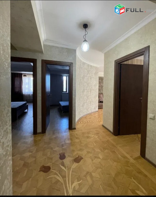 AK10328  Վարձով 3 սենյականոց բնակարան Դերենիկ Դեմիրճյանի փողոցում