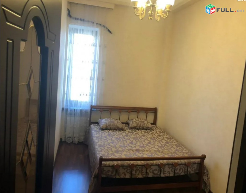 AK10365 Վարձով 3 սենյականոց բնակարան   Քաջազնունի փողոցում