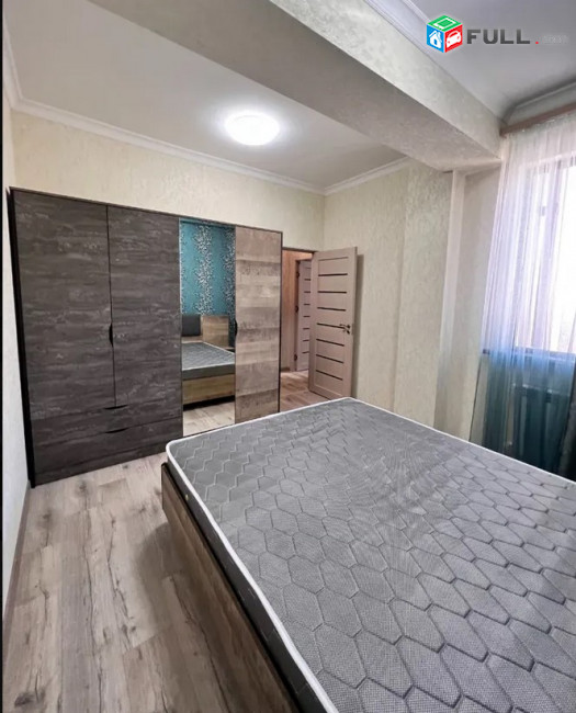 AK10366  Վարձով 3 սենյականոց բնակարան  Վերին Անտառային փողոցում