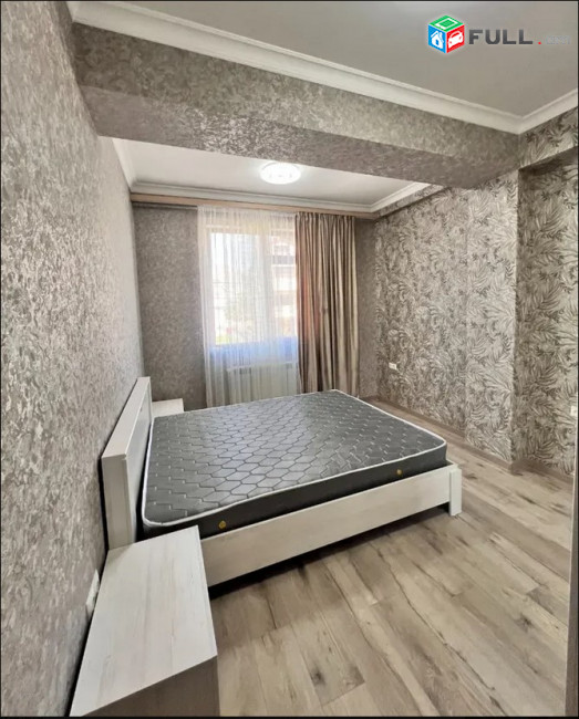 AK10366  Վարձով 3 սենյականոց բնակարան  Վերին Անտառային փողոցում