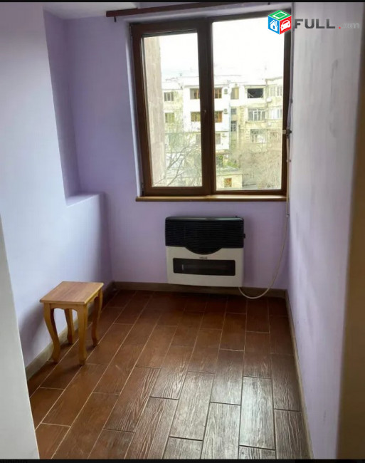 AK10401  Վարձով 2 սենյականոց բնակարան Հանրապետության փողոցում