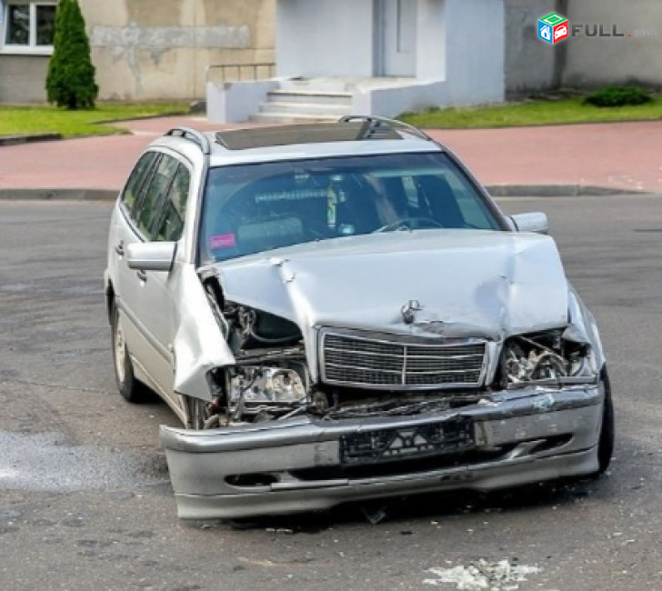 Mercedes-Benz C-Class , 1998թ.