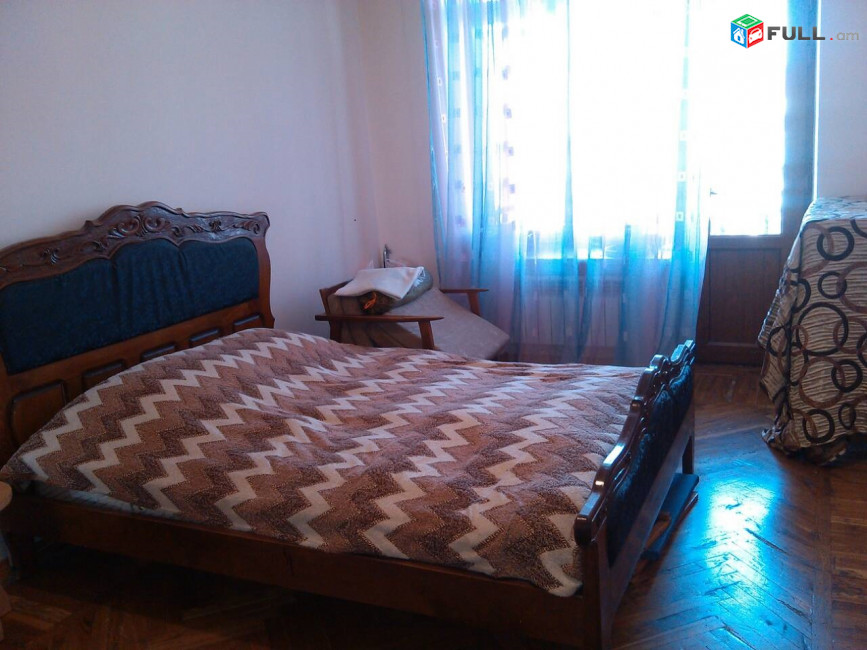 Vardzov bnakaran Komitasum 6142