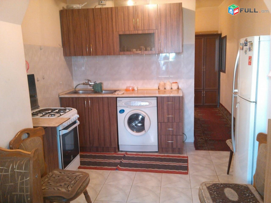 Vardzov bnakaran Komitasum 6153