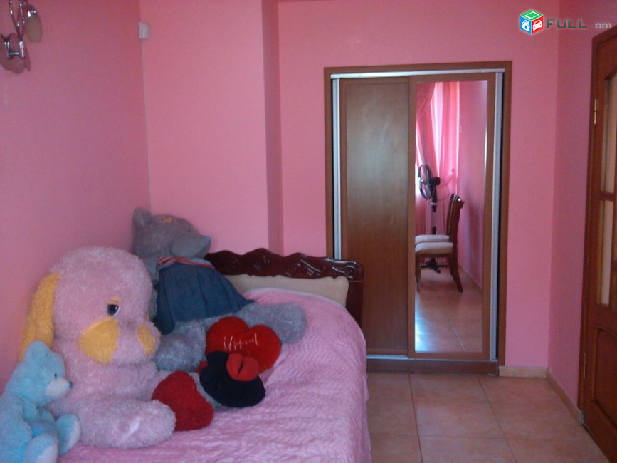 Vardzov bnakaran Komitasum 6158