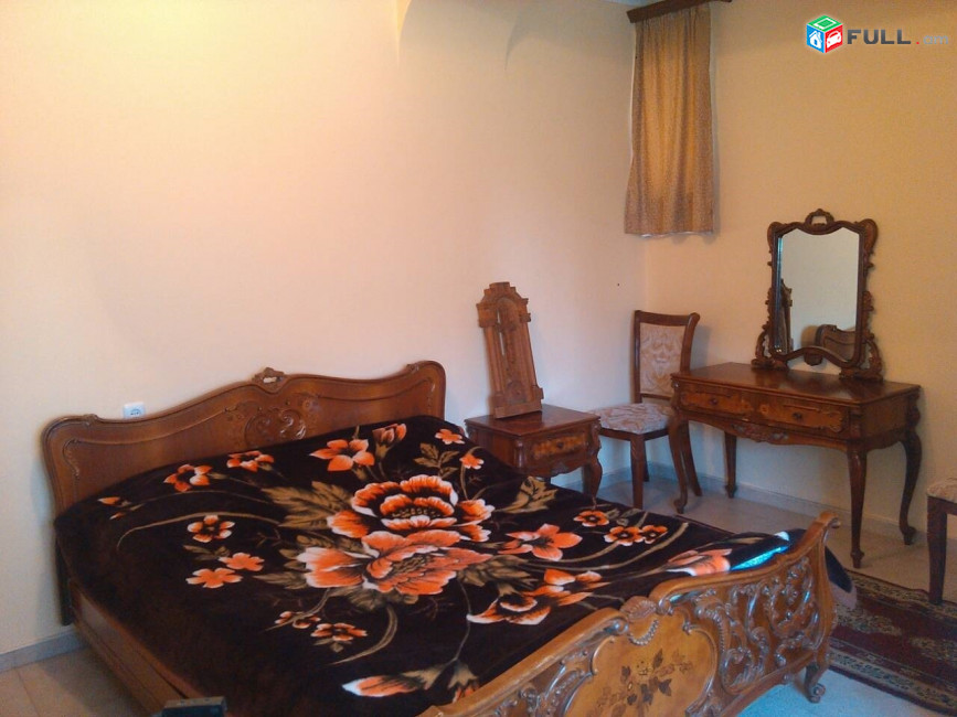 Vardzov bnakaran Komitasum 6158