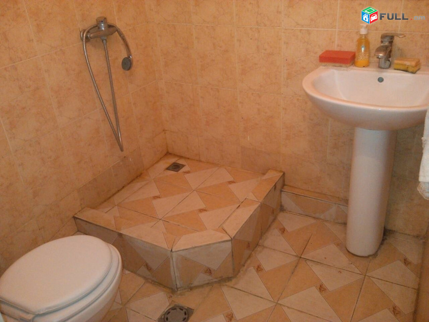 Vardzov bnakaran Komitasum 6174