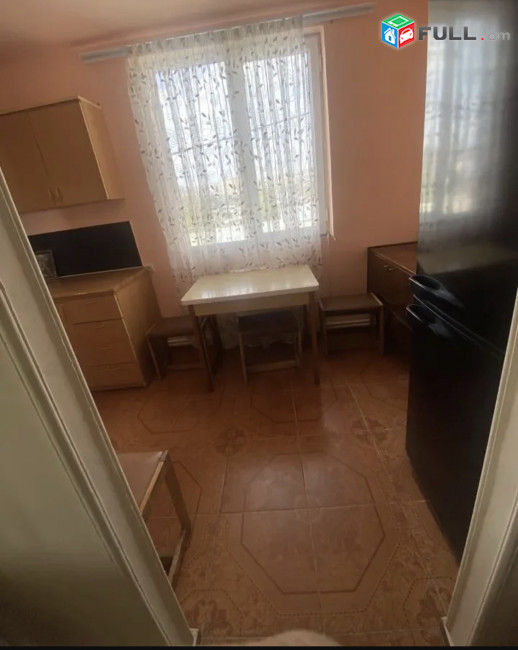  Vardzov bnakaran Ajapnyakum