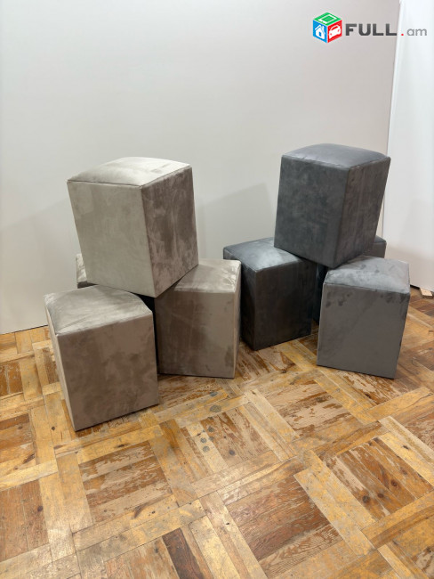 Աթոռներ
