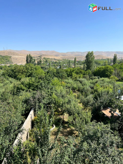 Dinadav rest house