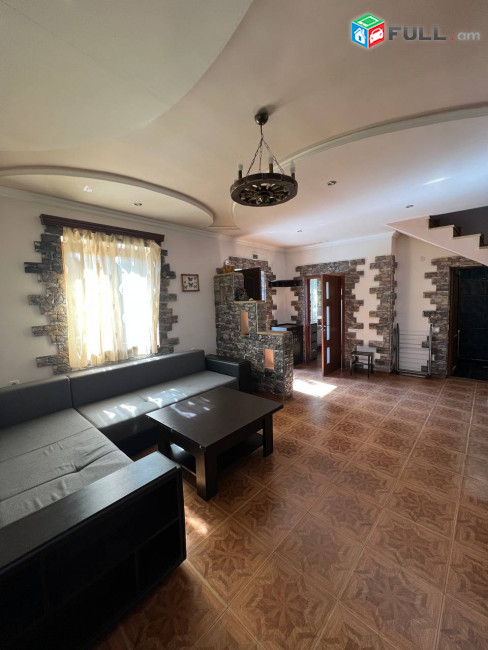 Dinadav rest house
