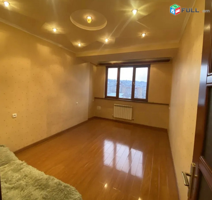 Կոդ MH175  Քաջազնունի փողոց  3 սեն. բնակարան / for rent Kajaznuni st
